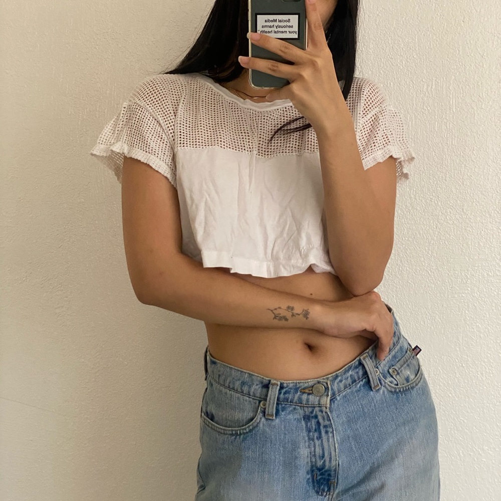 AMERICAN APPAREL white crop top